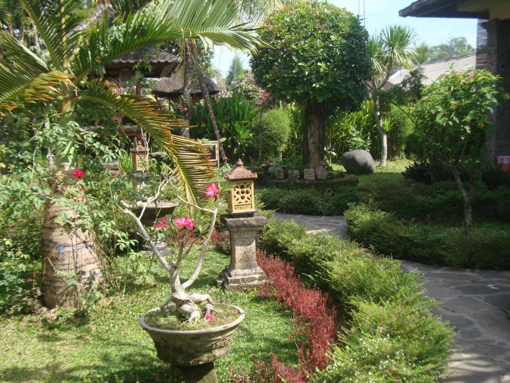 Gusti Home Stay Ubud Екстериор снимка