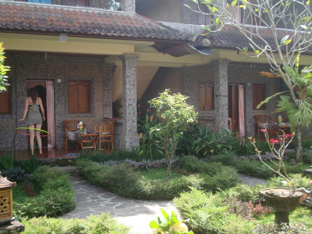 Gusti Home Stay Ubud Екстериор снимка