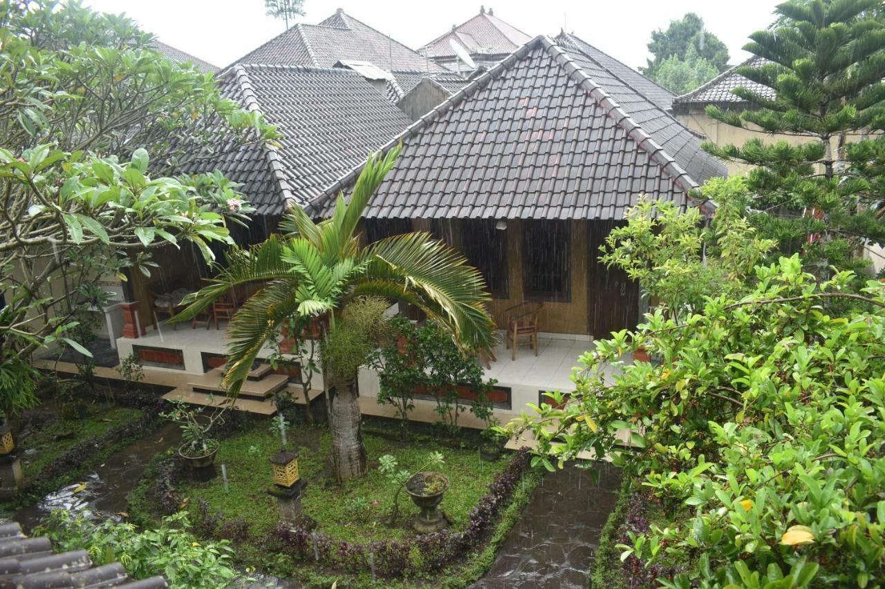 Gusti Home Stay Ubud Екстериор снимка